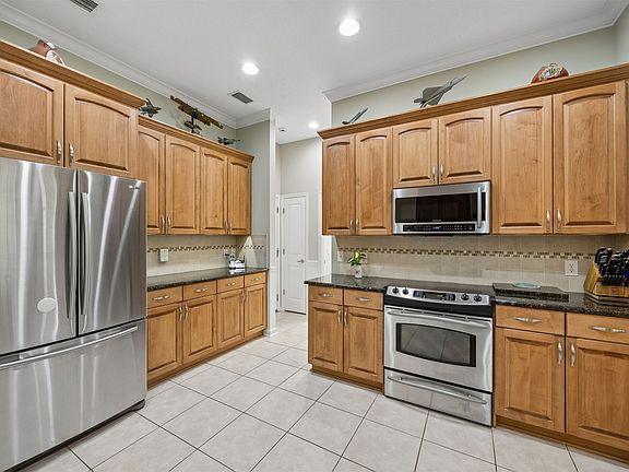 5th image of 96282 Oyster Bay Dr