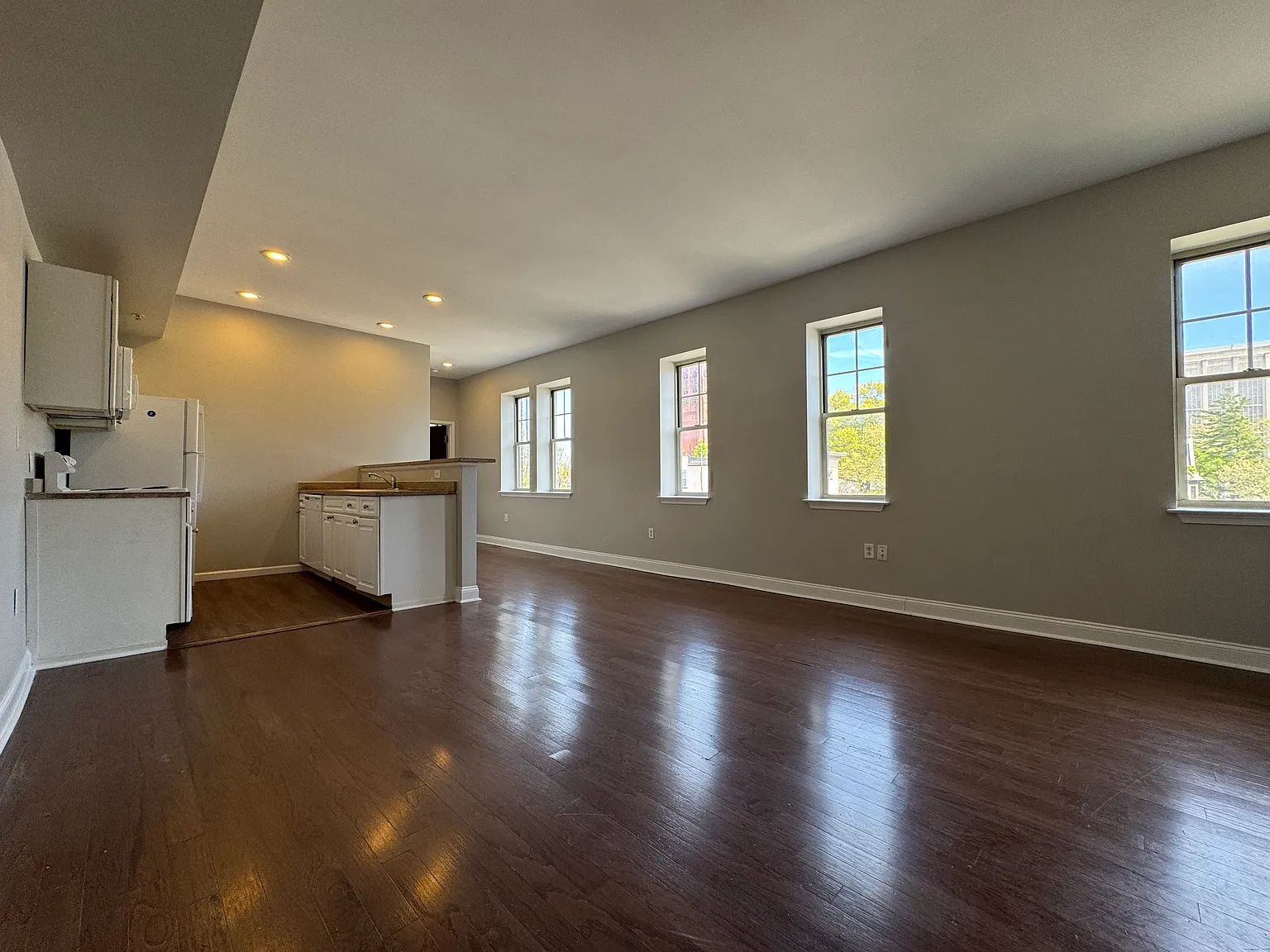 1 bed, 600 sqft, $1,325 — Photo 4
