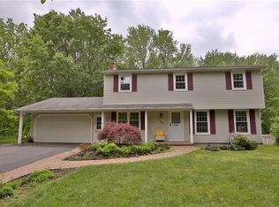 101 Wheatstone Cir, Fairport, NY 14450