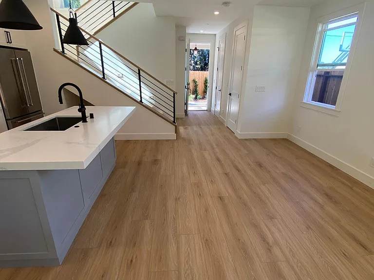 7083 Weller St — Photo 8