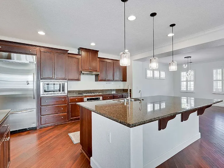 675 W Esplanade Dr — Photo 12