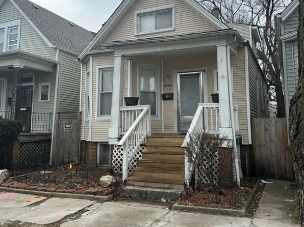 7832 S Saint Lawrence Ave, Chicago, IL 60619