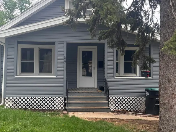 5911 N 33rd Ave, Omaha, NE 68111