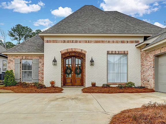 2nd image of 198 Grace Dr