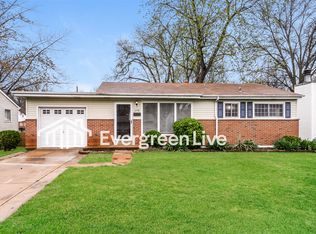 175 Capri Dr, Florissant, MO 63033