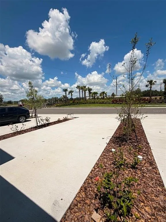 Building Photo - 18524 Buckskin Dr