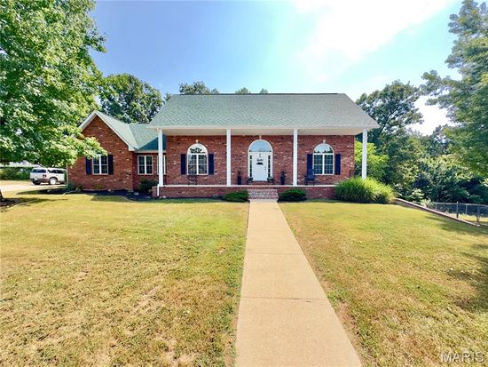102 Opal St, Waynesville, MO 65583