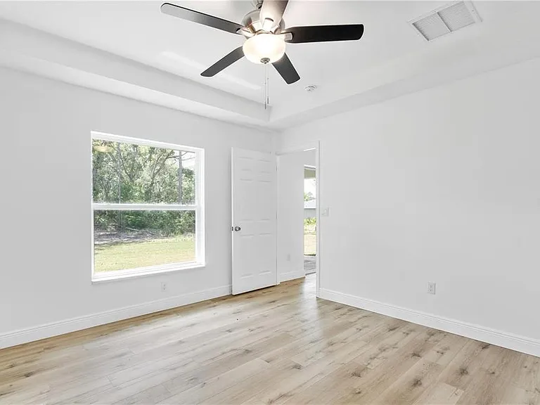 238 Locust Pass Ln — Photo 10