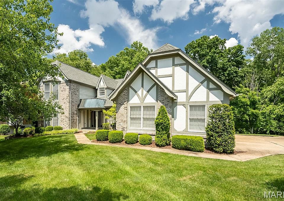 1st image of 1318 Conway Oaks Dr