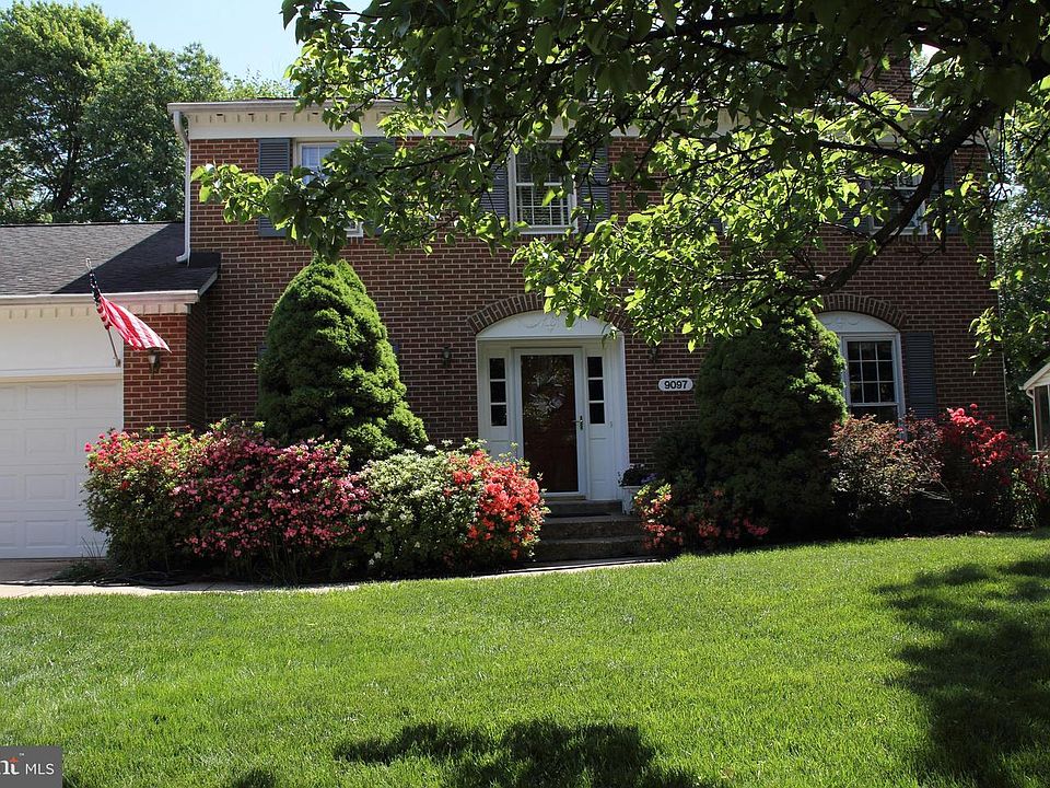 1st image of 9097 Wexford Dr