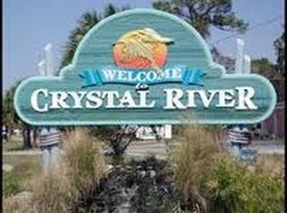 11765 W Bayshore Dr, Crystal River, FL 34429