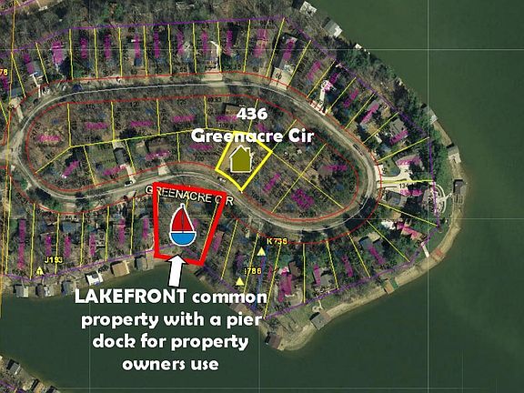 3rd image of 436 Greenacre Cir