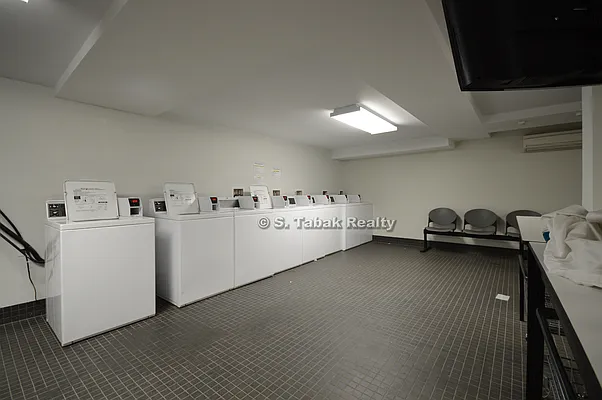 Rented by Sam Tabak | media 120