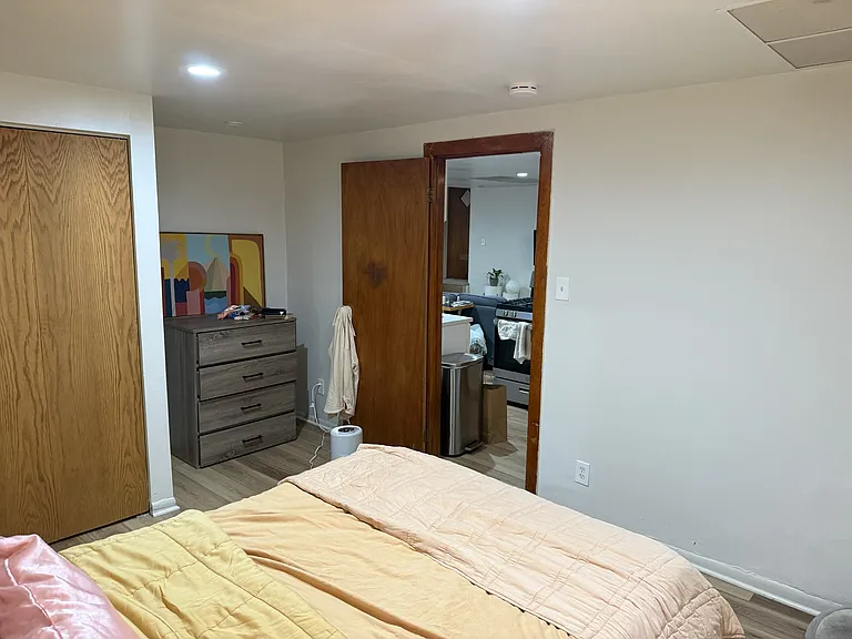 2840 N Whipple St #G — Photo 12