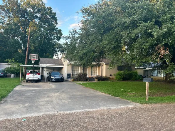 707 Lake St, Bunkie, LA 71322