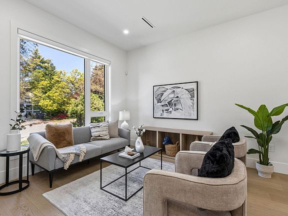 3rd image of 6512 Grant St #2