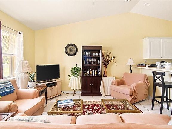 4th image of 230 Rotonda Blvd W #C