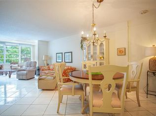 4851 NW 26th Ct APT 136, Lauderdale Lakes, FL 33313