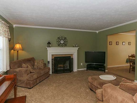 5th image of 10647 Young Lake Dr