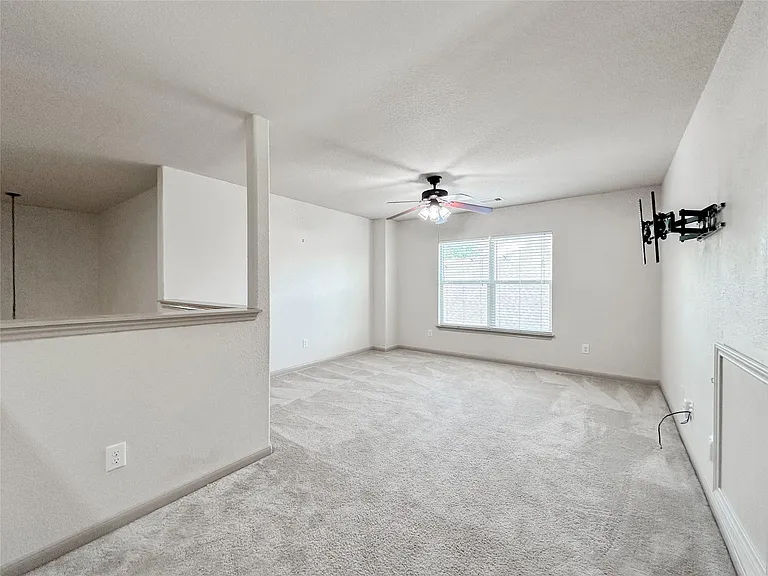 20319 Little Wing Dr — Photo 37