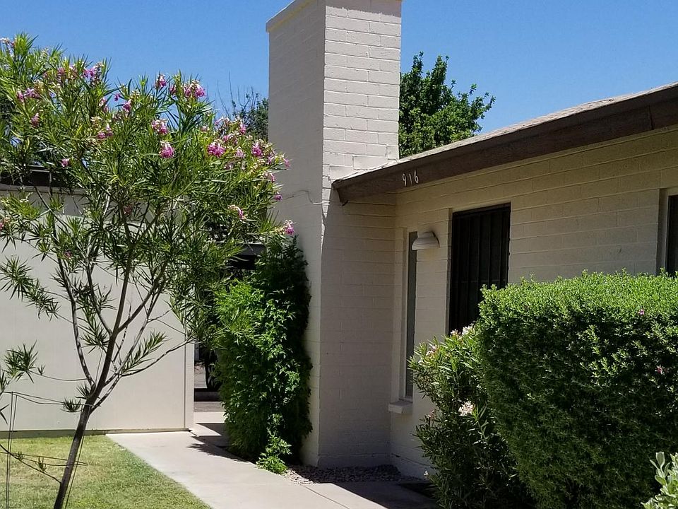 1st image of 916 W Laguna Dr
