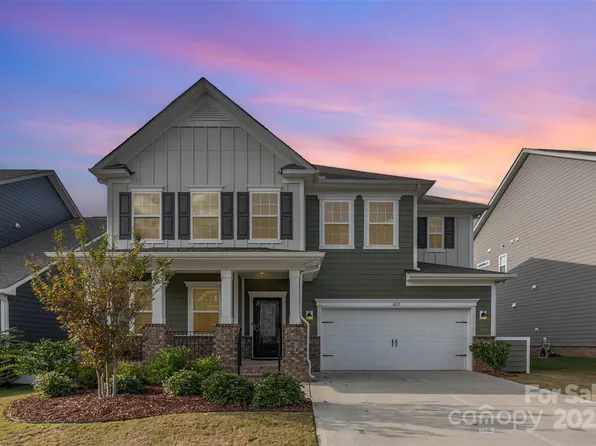 4033 Whipcord Dr, Waxhaw, NC 28173