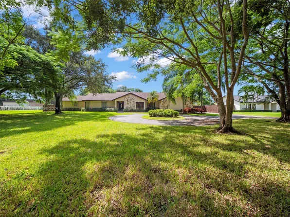 15200 SW 167th St, Miami, FL 33187