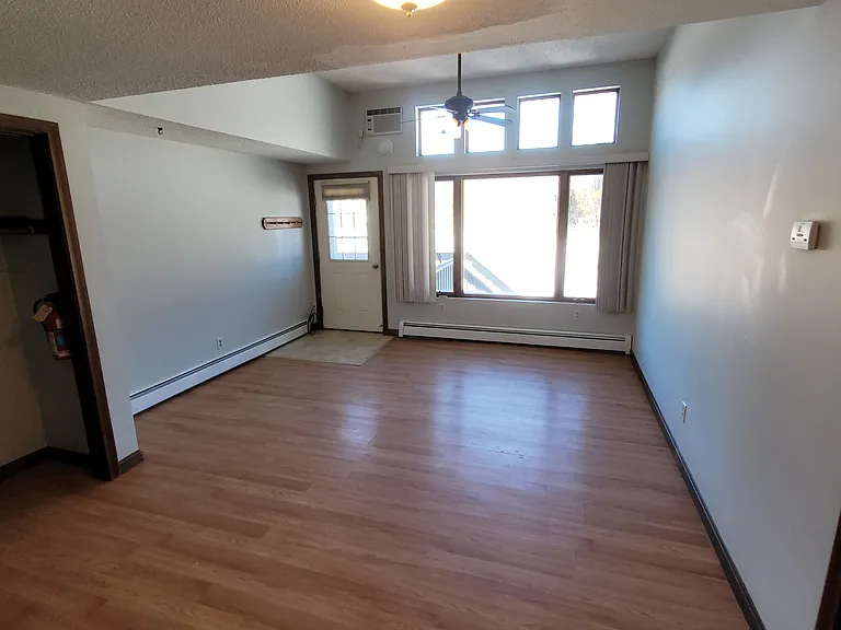 2192 W Creek Rd #6 — Photo 4