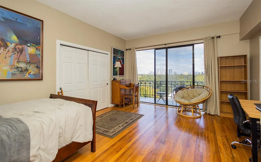 1 bed, 1.0 bath, 377 sqft, $1,500 — Photo 4