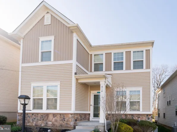 610 Kent Ct, Chester Springs, PA 19425