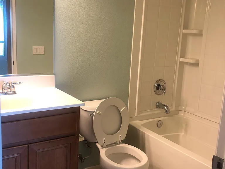 16938 Hutchins Lndg #97 — Photo 8