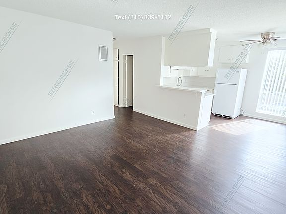 4th image of 3738 S Canfield Ave #4