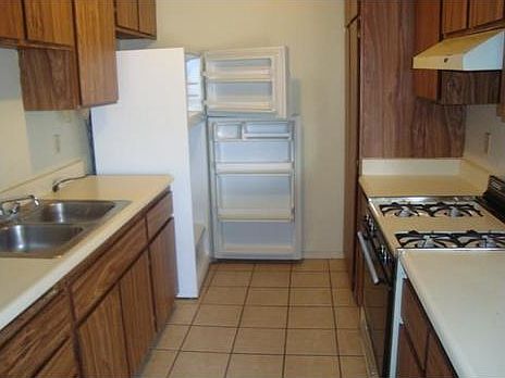 5th image of 73502-B Sunnyvale Dr