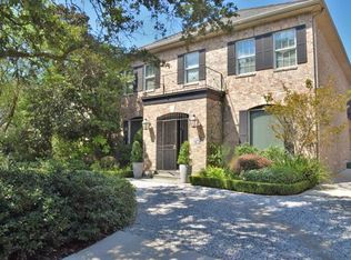 2613 Labarre Ln, Metairie, LA 70001