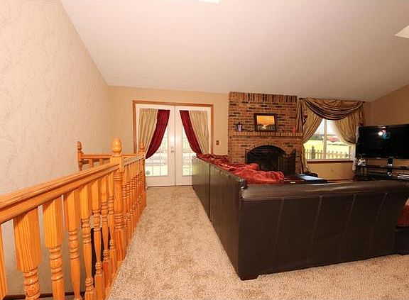 2nd image of 14303 Riverfront Dr