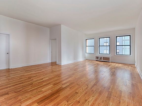 3rd image of 125 Cedar St #4S