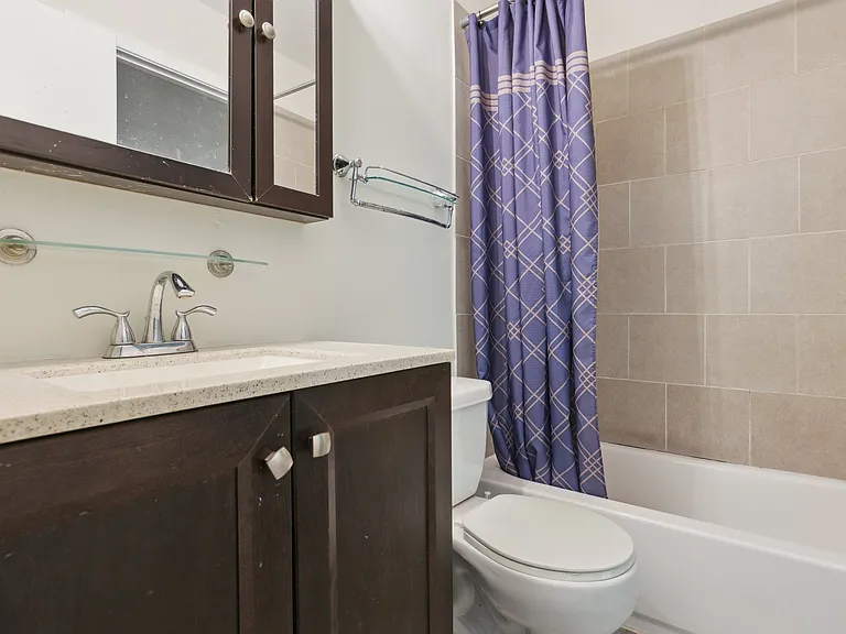 1425 Quinnipiac Ave #302 — Photo 8