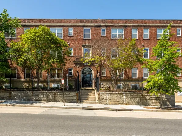 330 Rhode Island Ave NE APT 205, Washington, DC 20002