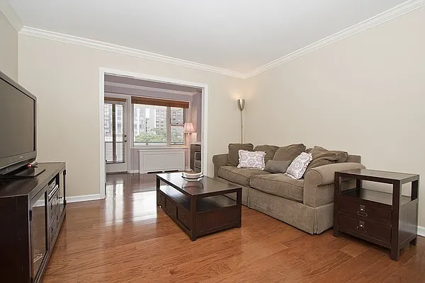 Sold by CitiSuites International Realty | media 3