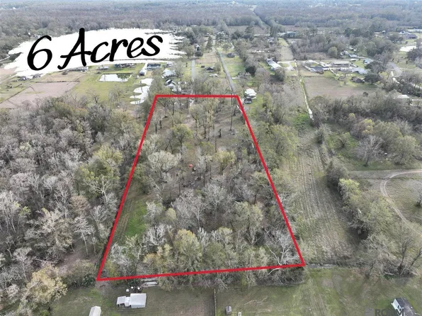 10466 John Savoy Rd, Saint Amant, LA 70774