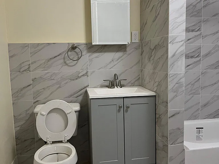 65 Jones Ave #2 — Photo 7