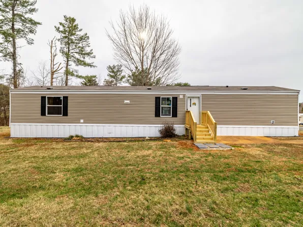 405 Villa Dr, Kernersville, NC 27284