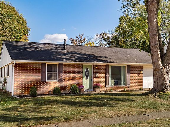 3rd image of 184 Prince Of Wales Dr