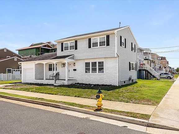 5th image of 321 N Harvard Ave