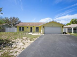 1118 Gulf Oaks Dr, Tarpon Springs, FL 34689
