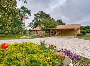 7745 Ileson Rd, Aubrey, TX 76227