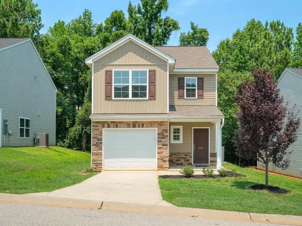 648 Millsgate Cir, Boiling Springs, SC 29316