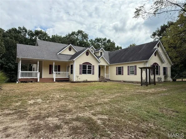 3554 Holzschuh Rd, Owensville, MO 65066