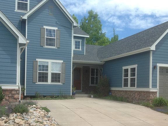 Covered Porch - Breezeway