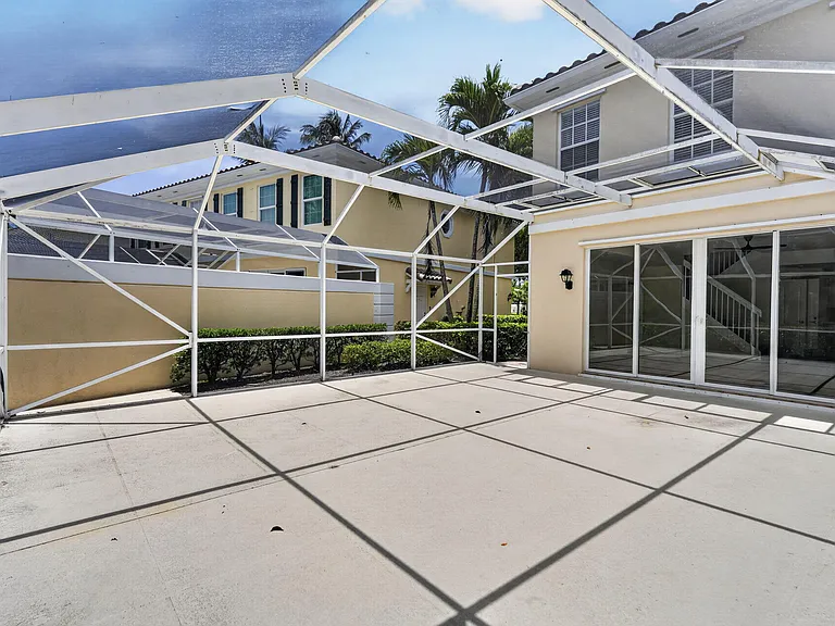 112 Santa Barbara Way — Photo 14